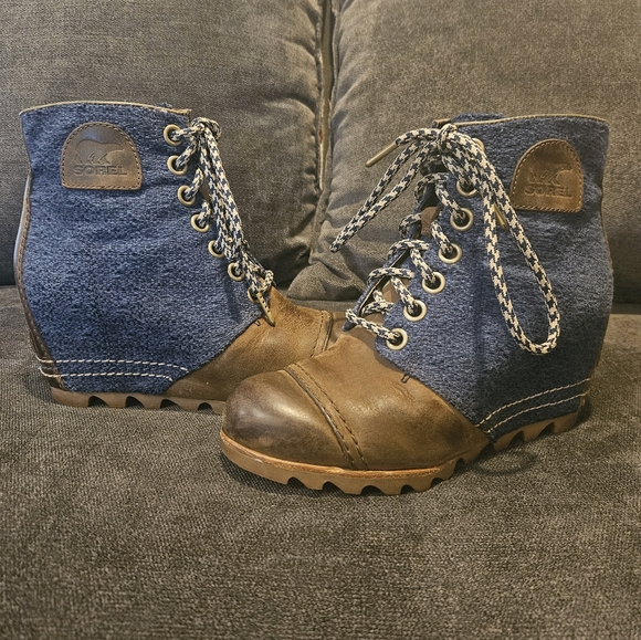 Sorel Women's Size 7 Joan of Arctic Wedge Lexie - Picture 3 of 7